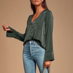 Lulu’s Button up Top
